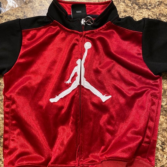 Spring Jacket - Picture 1 of 5
